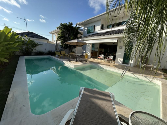 Alphaville Coast N 1