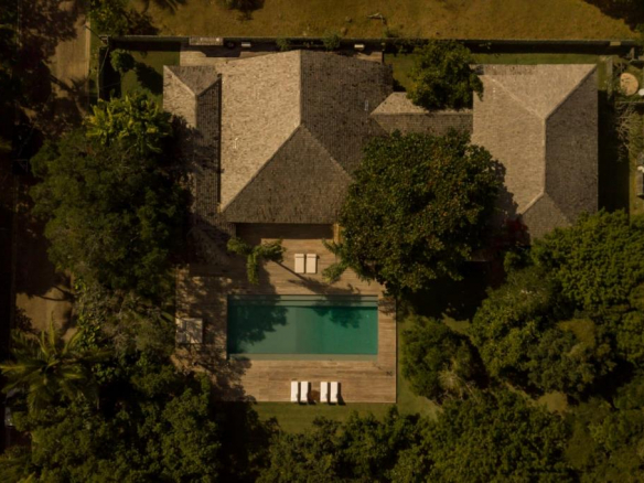 Highest Standard Within The Altos Of