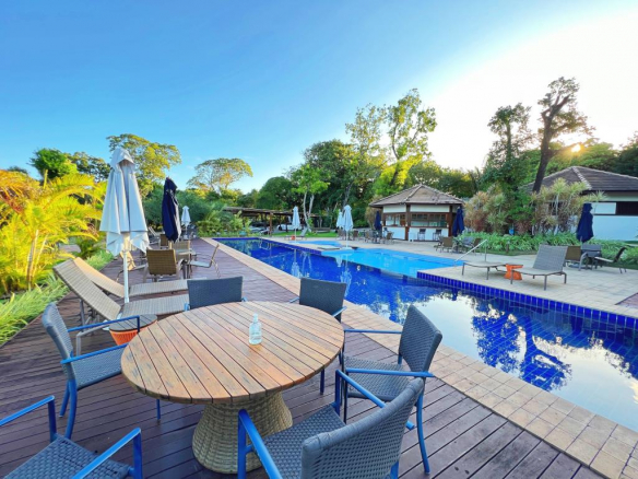 Superior Apartment East