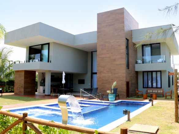 House 8 Bathrooms Paradise Sea