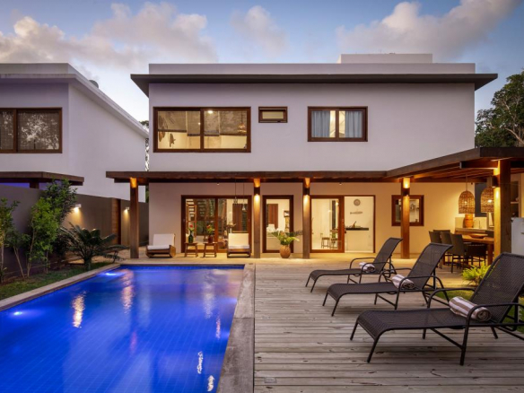 Beautiful House in Condominium