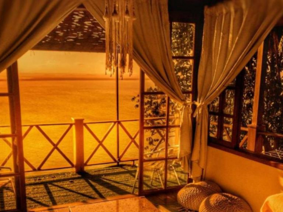 House in gated community with sea view