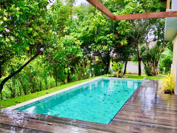 House in Farm Condominium