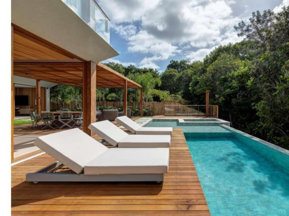 House Under Construction In Luxury Condominium