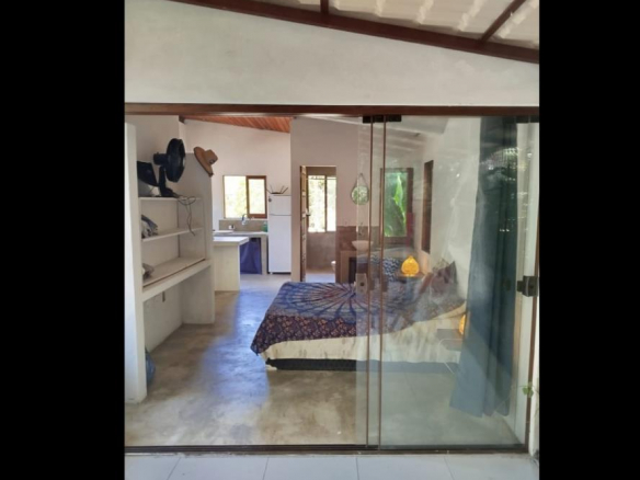 House in a quiet location next to the lake