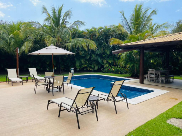 Furnished House in Condominium