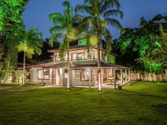 House in the center of Arraial D´Ajuda