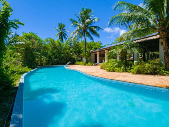 House in the Farm Condominium