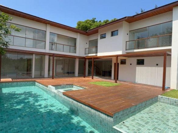 Beach Lifestyle With Comfort