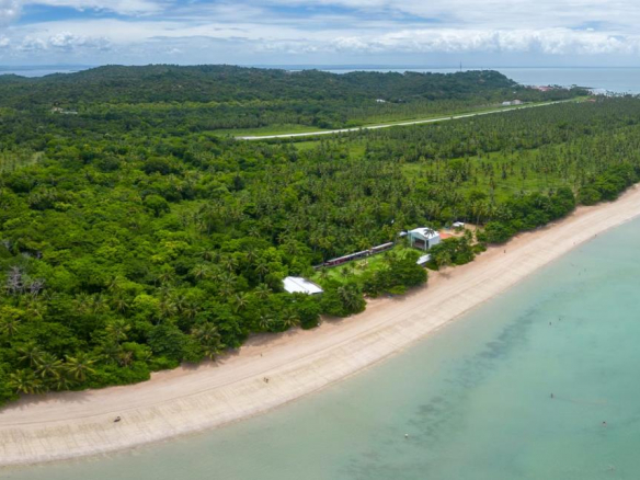 Excellent Area On 4th Beach