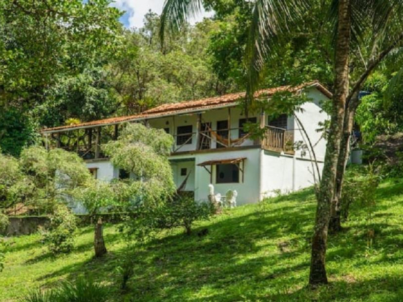 Excellent House In Moreré