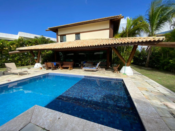 Beautiful House Inside Condominium