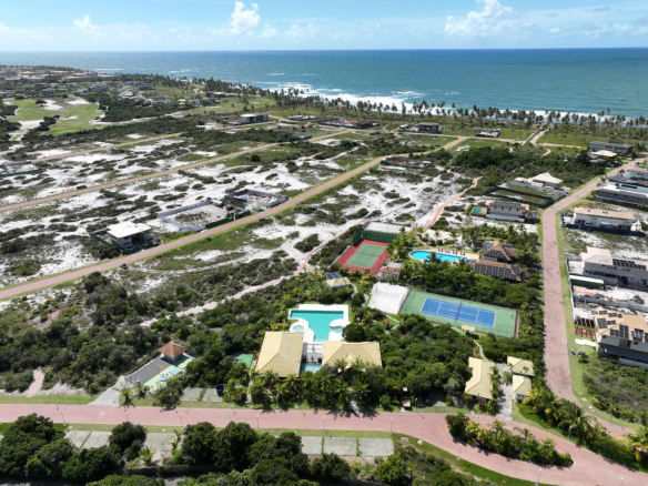 Lot for Sale in the Natural Pools Condominium