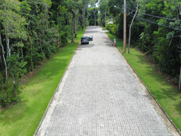 Plot in Condominium 1.8Km from Quadrado