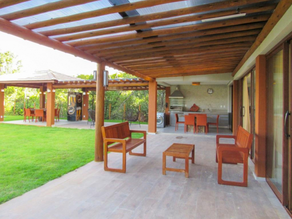 Luxurious Furnished House High Standard Condominiu