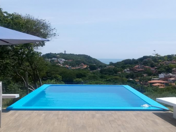 Great Area Of 3000M² With House