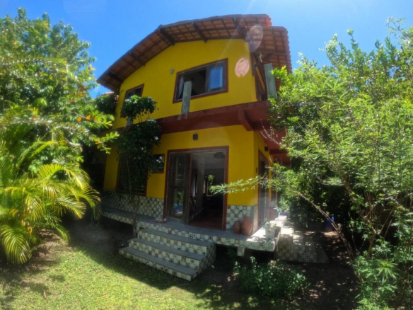 Great House in Condominium in Quarta Praia