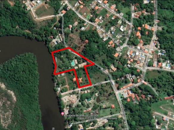 Land With Easy Access