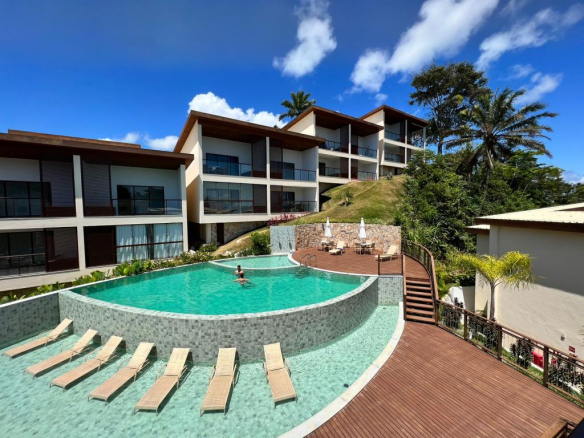 Latest Units! Aptos And Shops In The Village