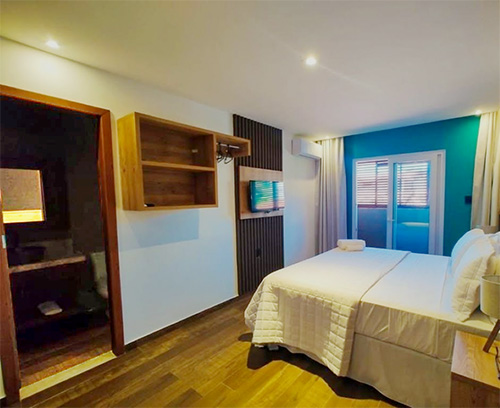 Room in the Guesthouse