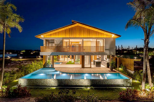 Six-Bedroom Mansion in a Beachfront Condominium