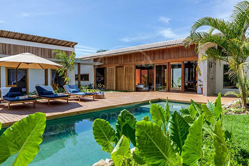 Six-Bedroom Luxury Mansion in Altos de Trancoso